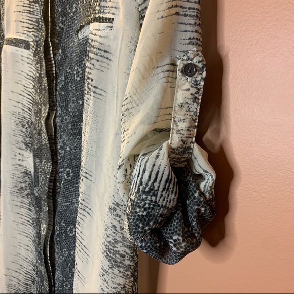 NWOT L/S Chiffon Blouse - Picture 6 of 6